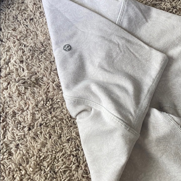 lululemon athletica Pants - LuluLemon High Rise Wunder Under pants in white.